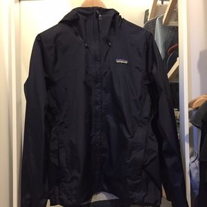 Patagonia Rain Jacket / Women's Size Small / Navy